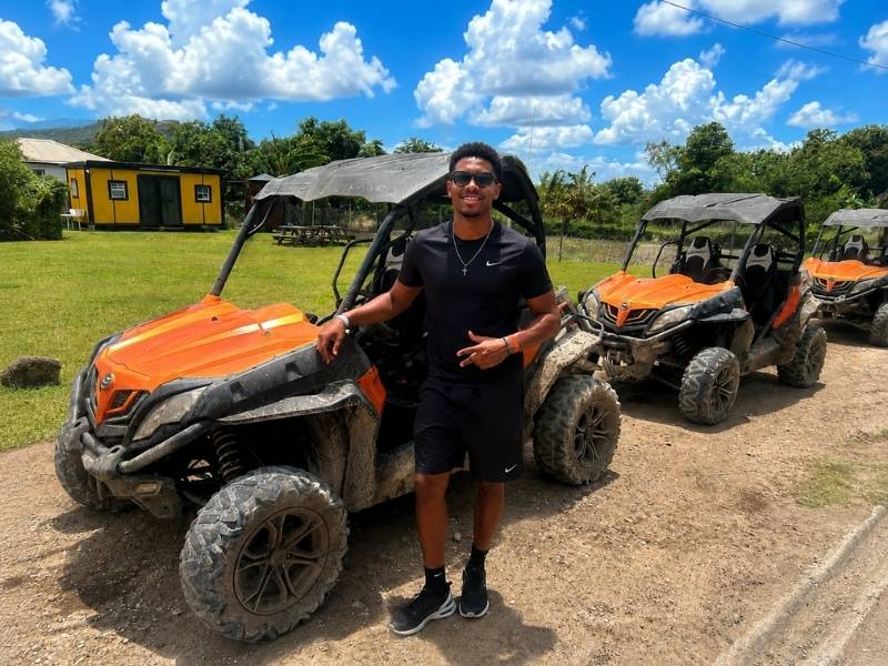 Salty Dogs Antigua: Guided UTV Tour with Beach Stop